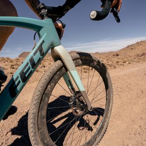 Felt BREED | Advanced | GRX820 (Scrub)